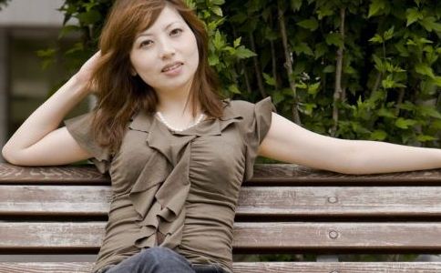 女人40保养秘诀 摆脱皱纹斑点