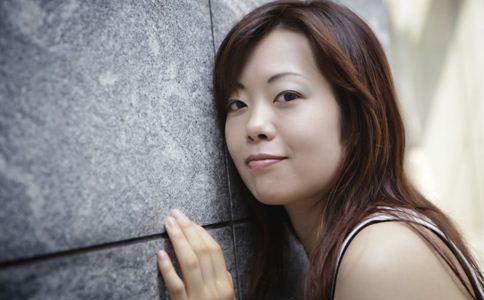 女人去皱食谱 8种美食可吃掉脸上的皱纹